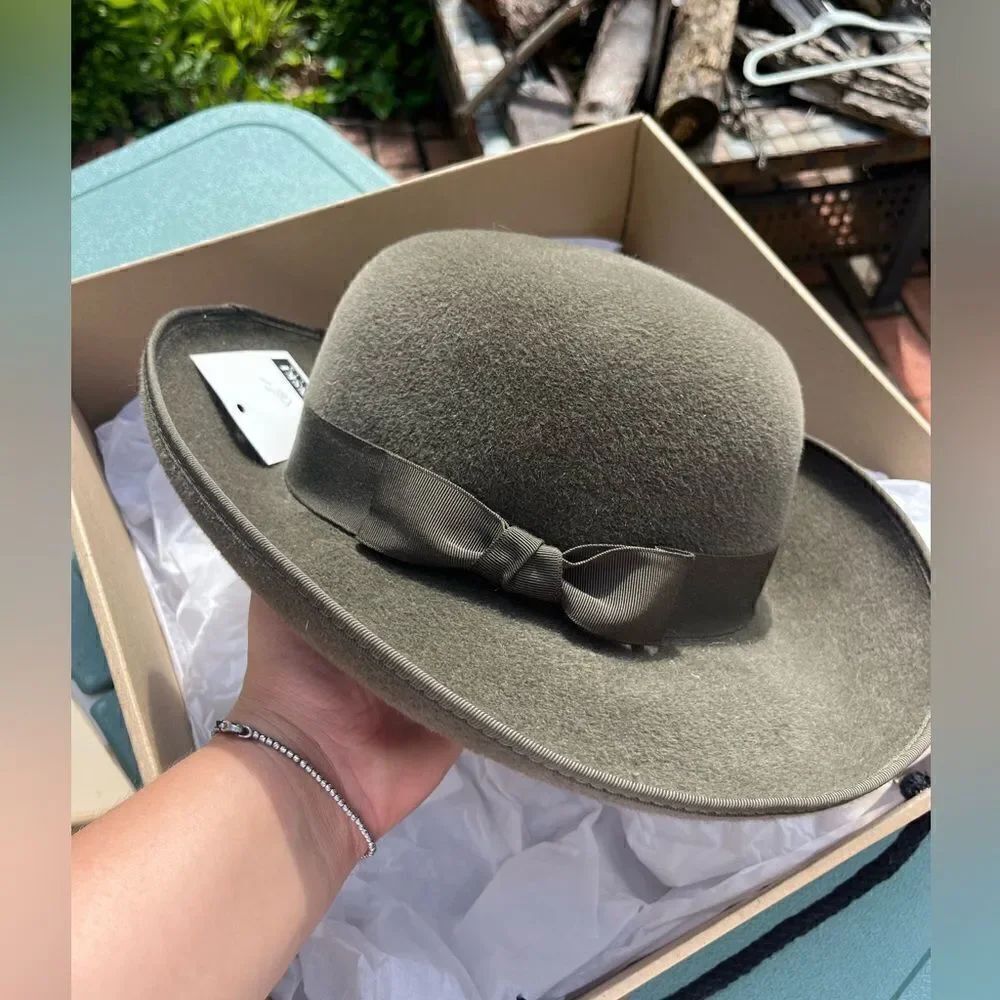 Helen Kaminski Wool Hat NWT